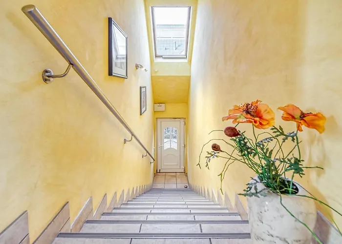 Hoppenberg 22, Whg 2 Apartment *